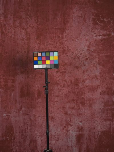 Red Hand Painted Backdrop Strong Text ST Size 15500 Ton